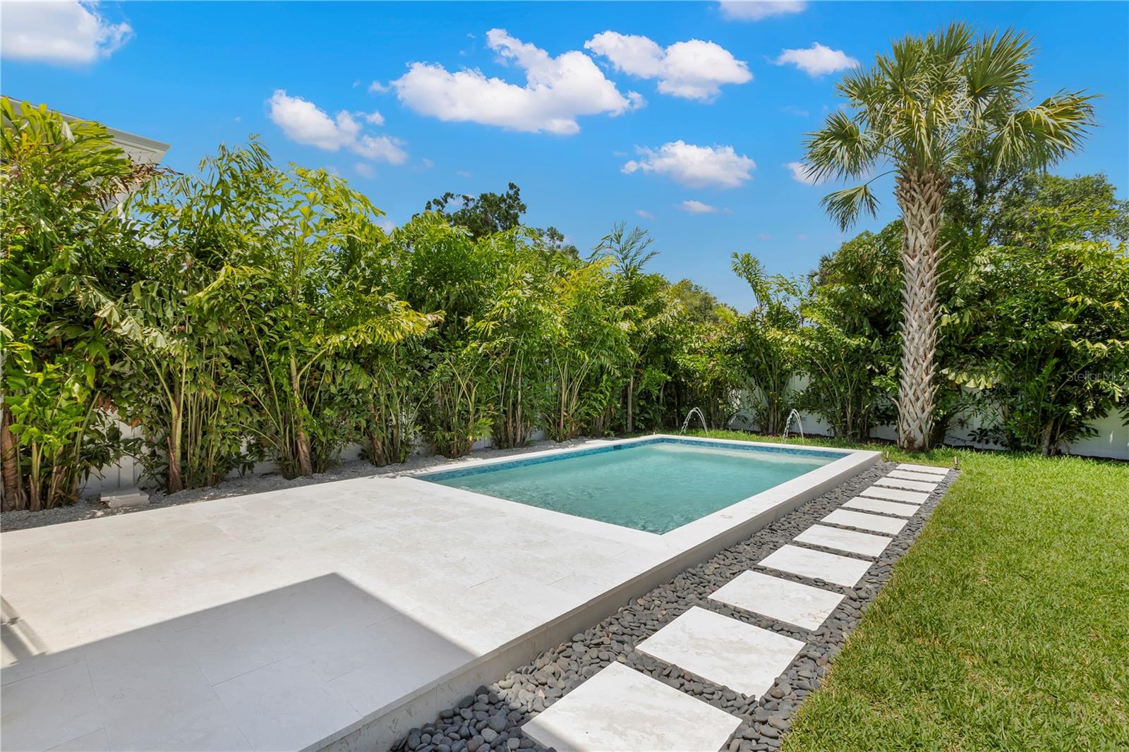 511 BUCKINGHAM AVE E, OLDSMAR, FL, 34677