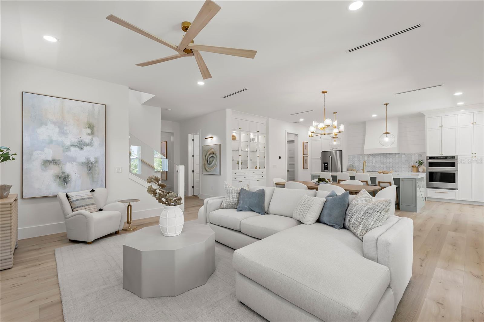 511 BUCKINGHAM AVE E, OLDSMAR, FL, 34677