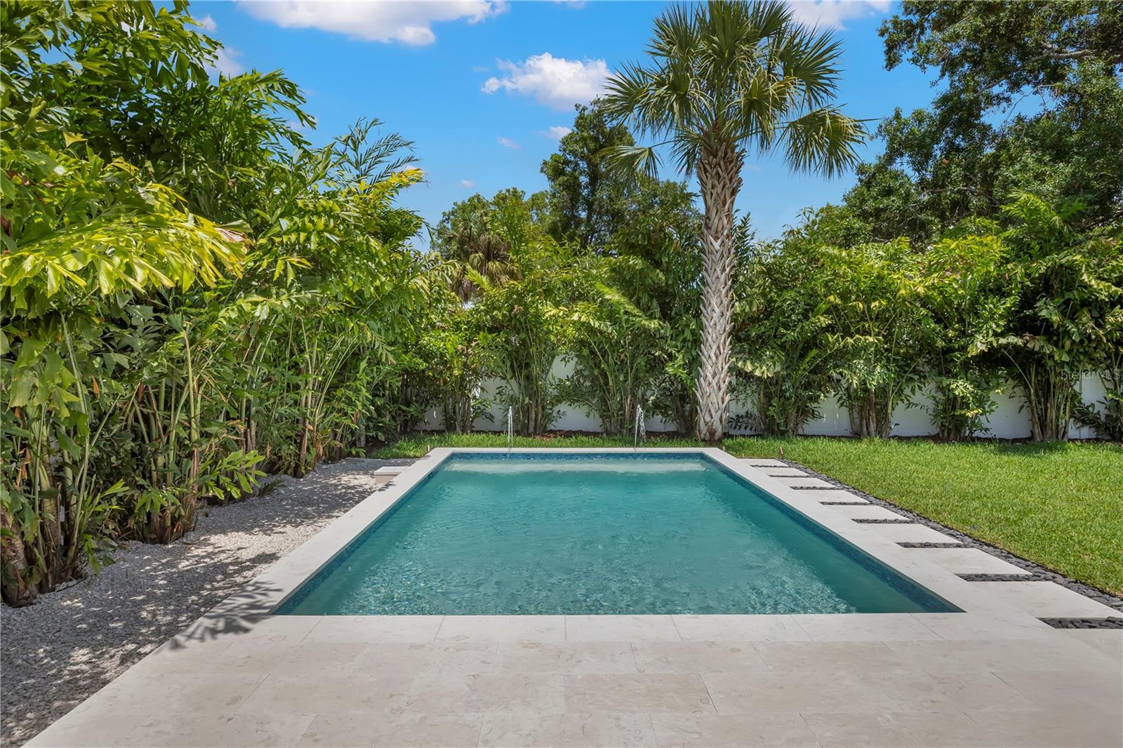 511 BUCKINGHAM AVE E, OLDSMAR, FL, 34677