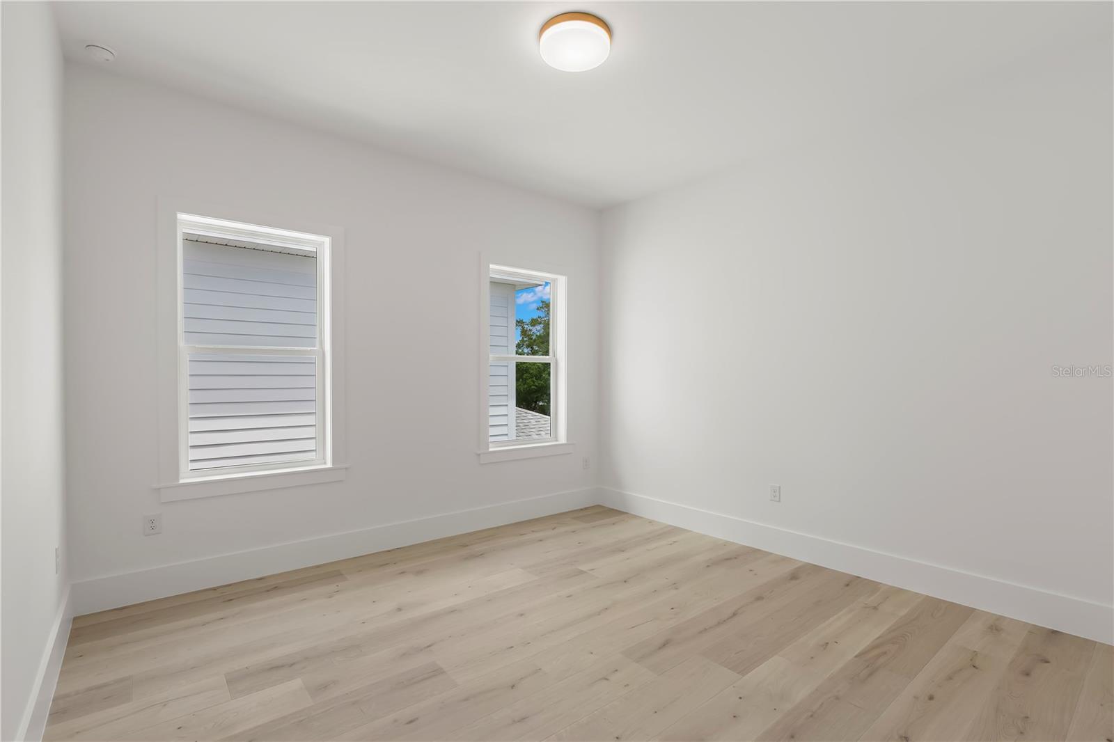 511 BUCKINGHAM AVE E, OLDSMAR, FL, 34677