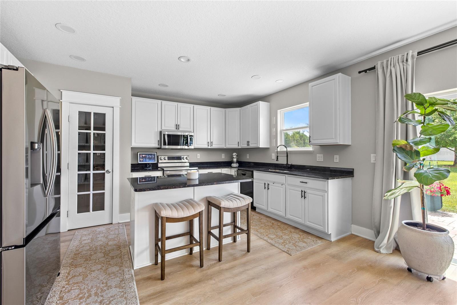 122 LOS ARBOR DR, DELAND, FL, 32724