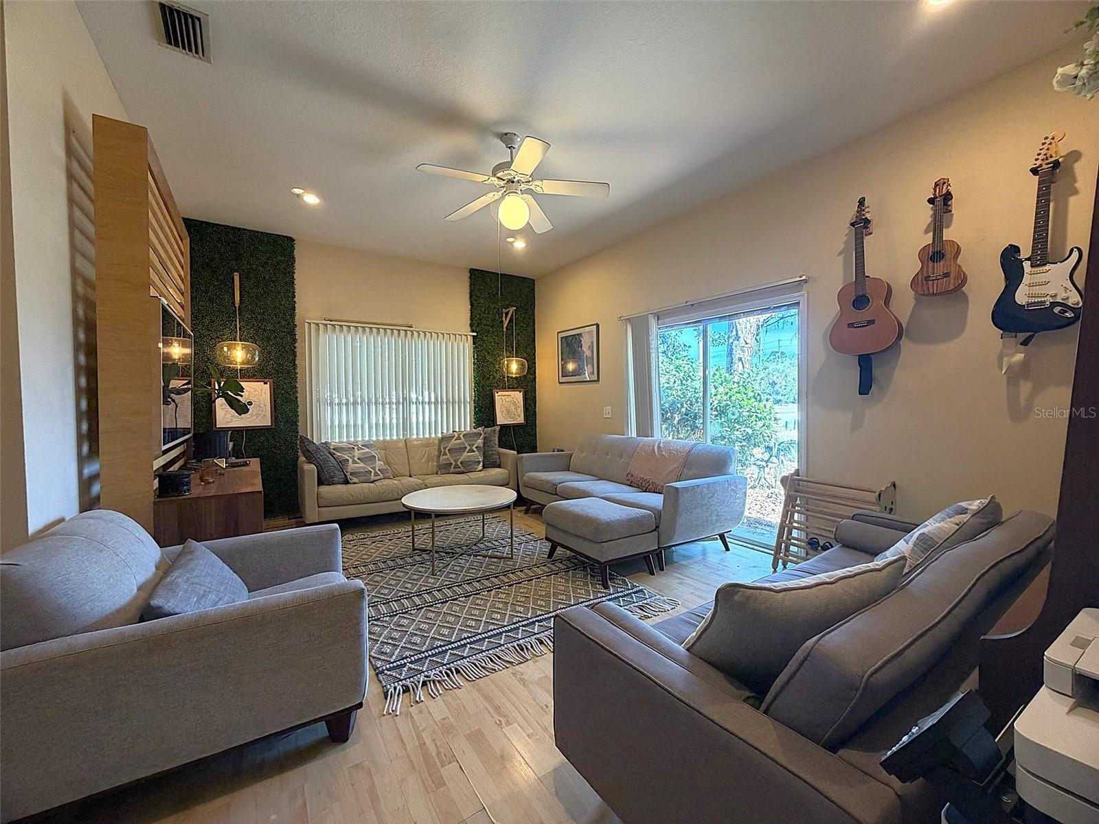 595 56TH AVE S, ST PETERSBURG, FL, 33705