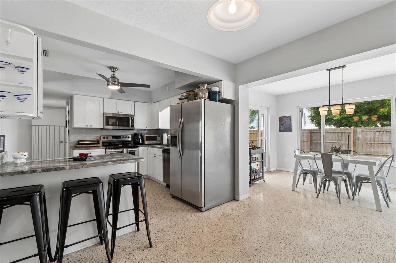 10984 88TH AVE, SEMINOLE, FL, 33772