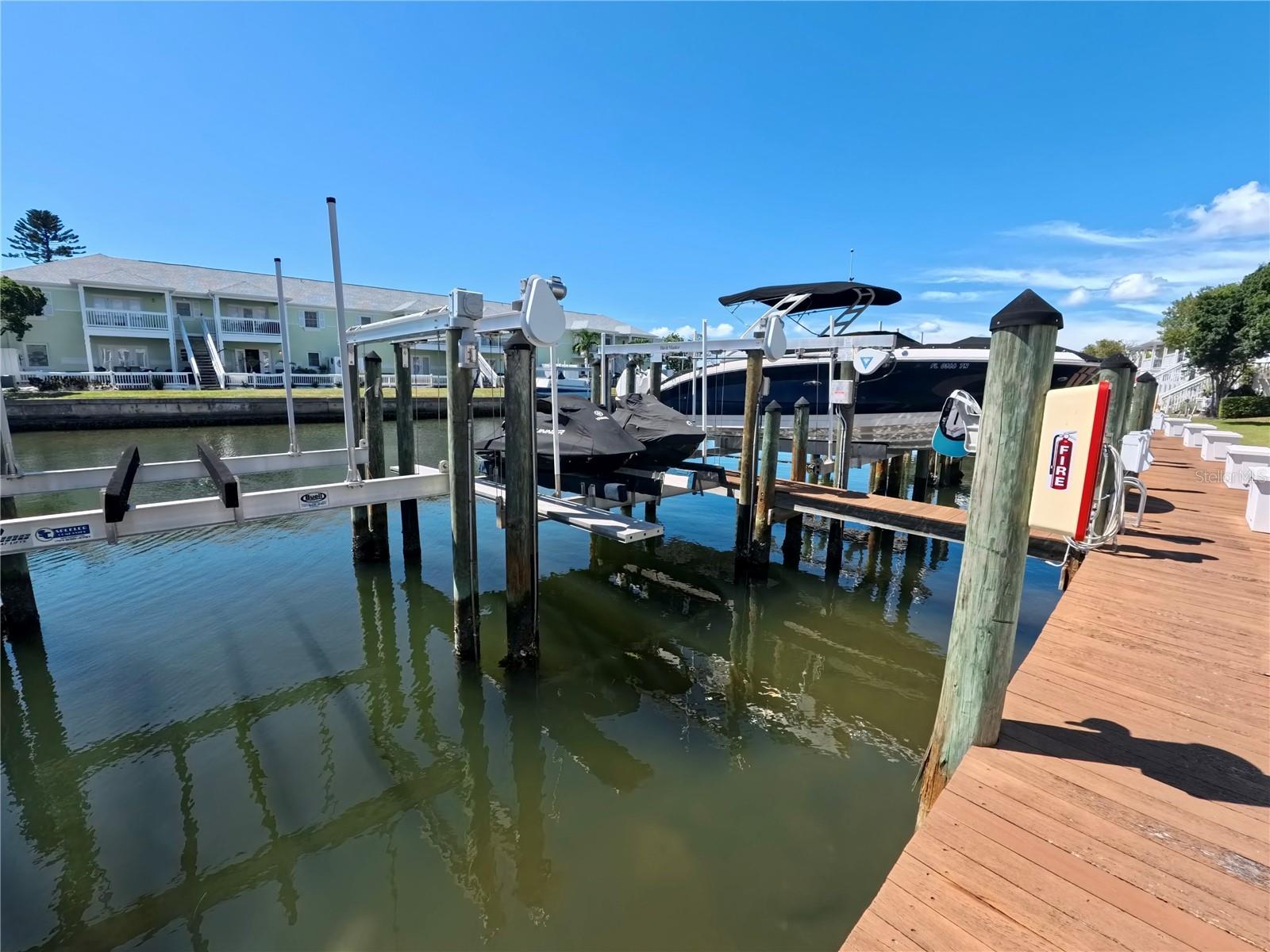 33ss SE STARFISH DR SE #33SS, ST PETERSBURG, FL, 33705