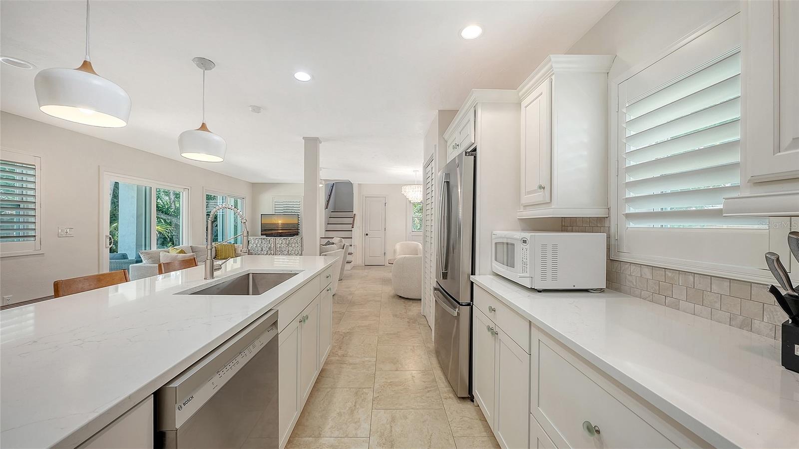 3708 SANDSPUR LN, NOKOMIS, FL, 34275