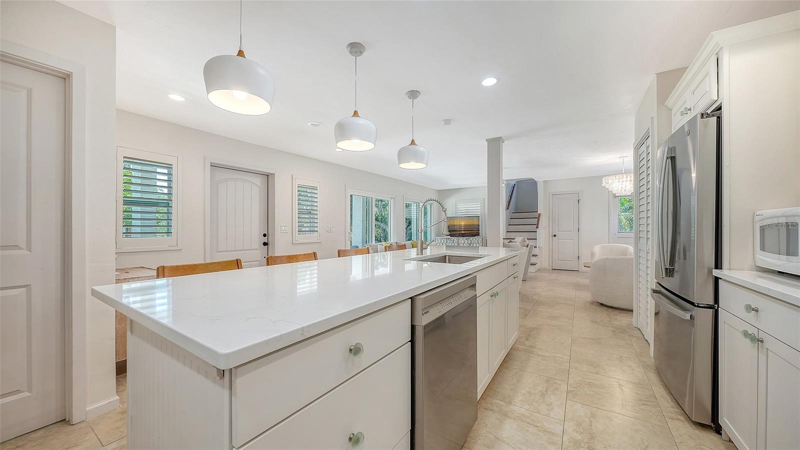 3708 SANDSPUR LN, NOKOMIS, FL, 34275
