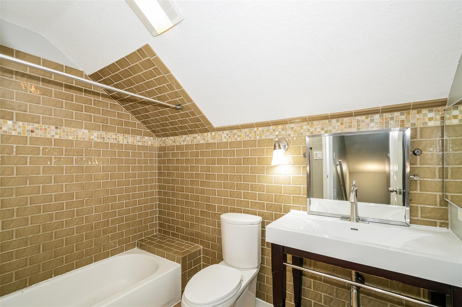 1648 HARBOR OAKS DR, TARPON SPRINGS, FL, 34689