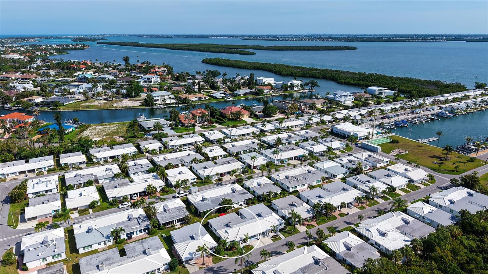 703 SPANISH DR S, LONGBOAT KEY, FL, 34228