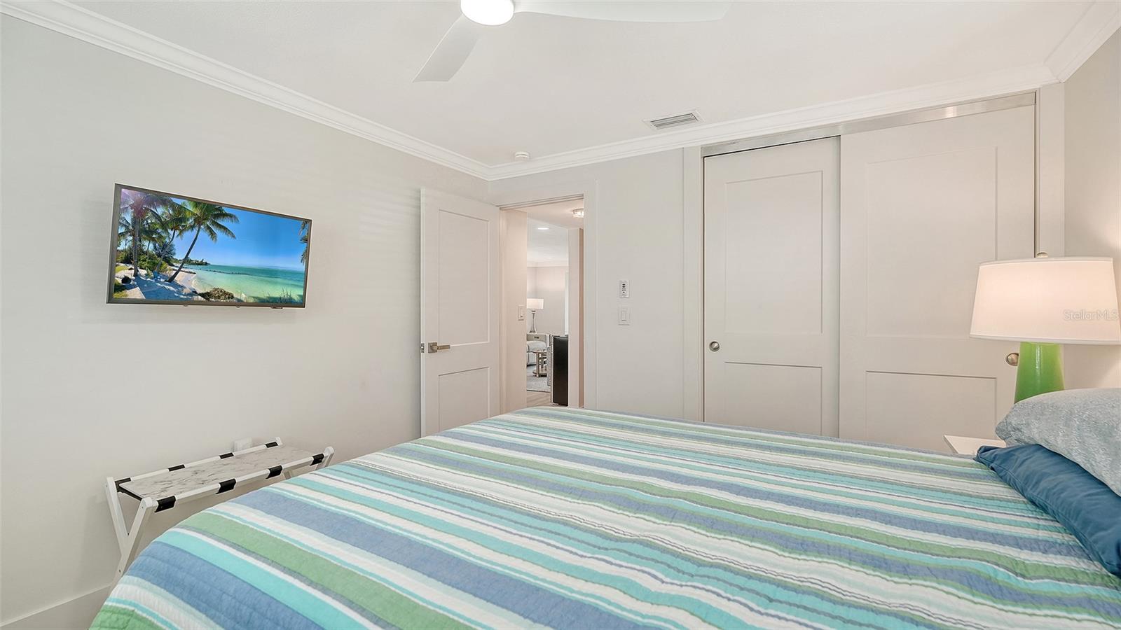 703 SPANISH DR S, LONGBOAT KEY, FL, 34228