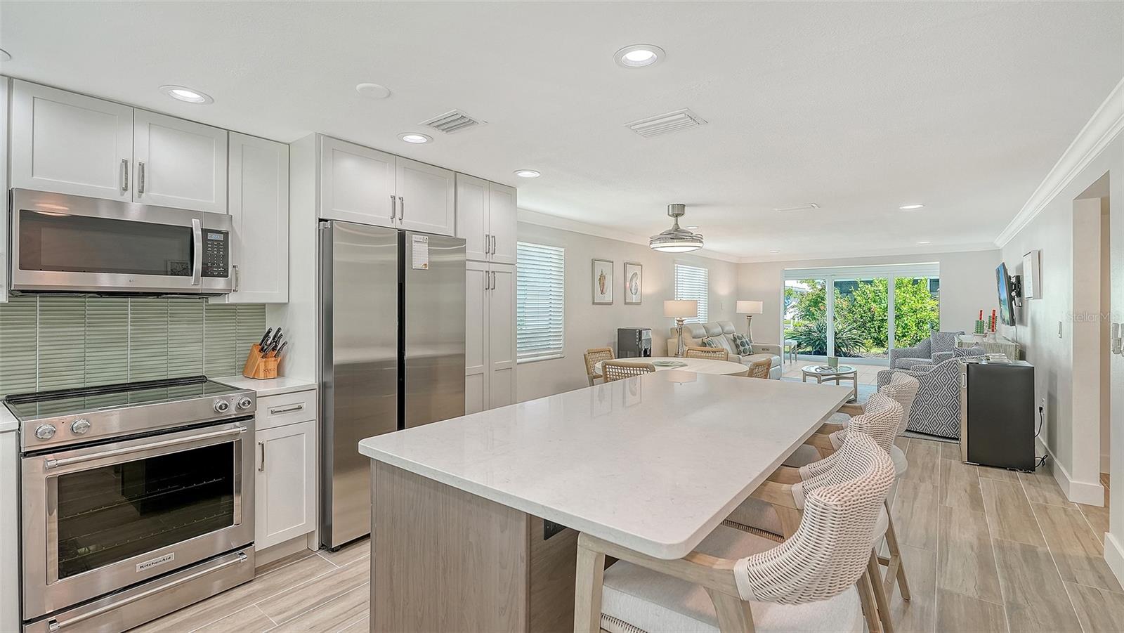 703 SPANISH DR S, LONGBOAT KEY, FL, 34228