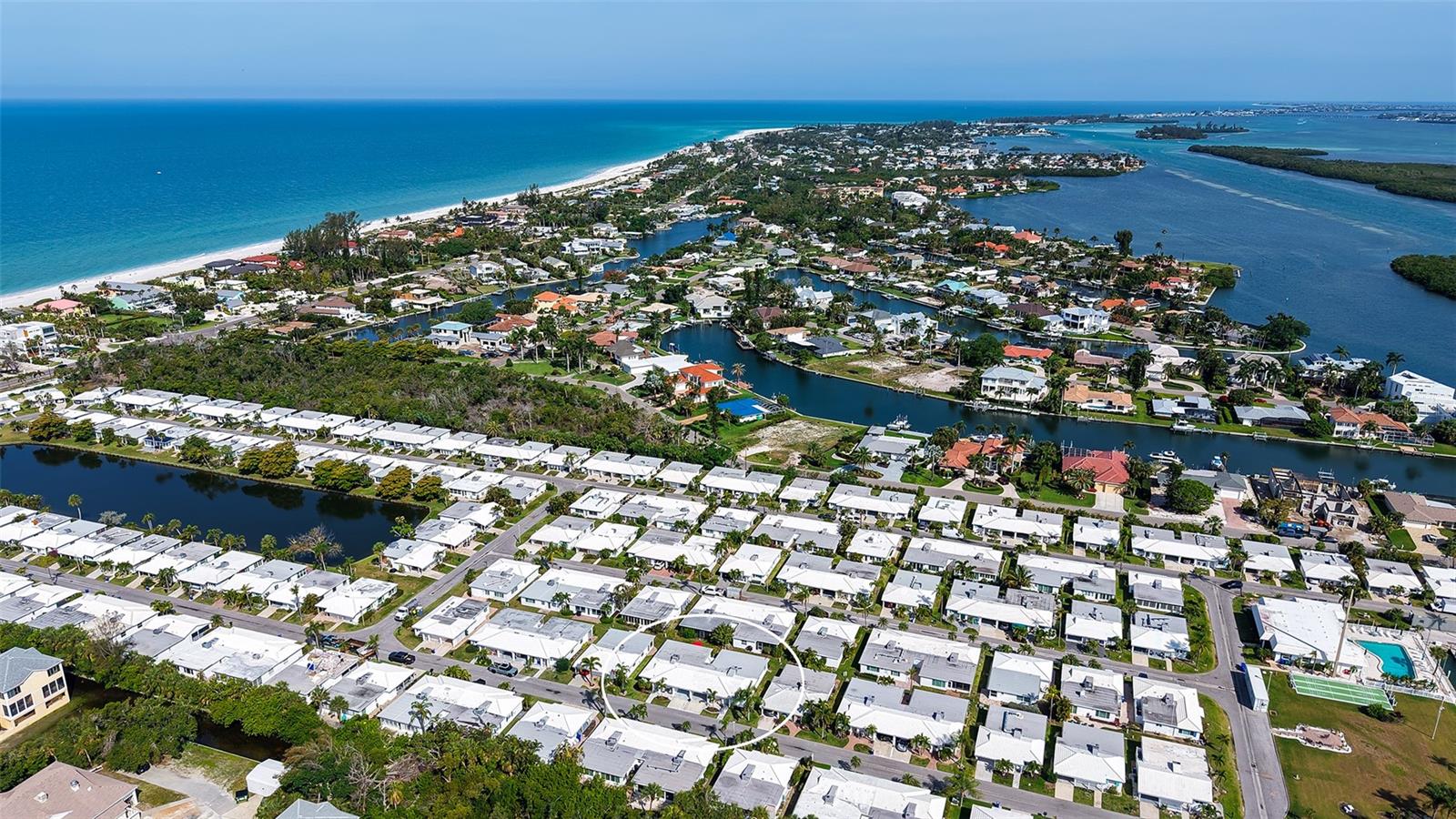 703 SPANISH DR S, LONGBOAT KEY, FL, 34228