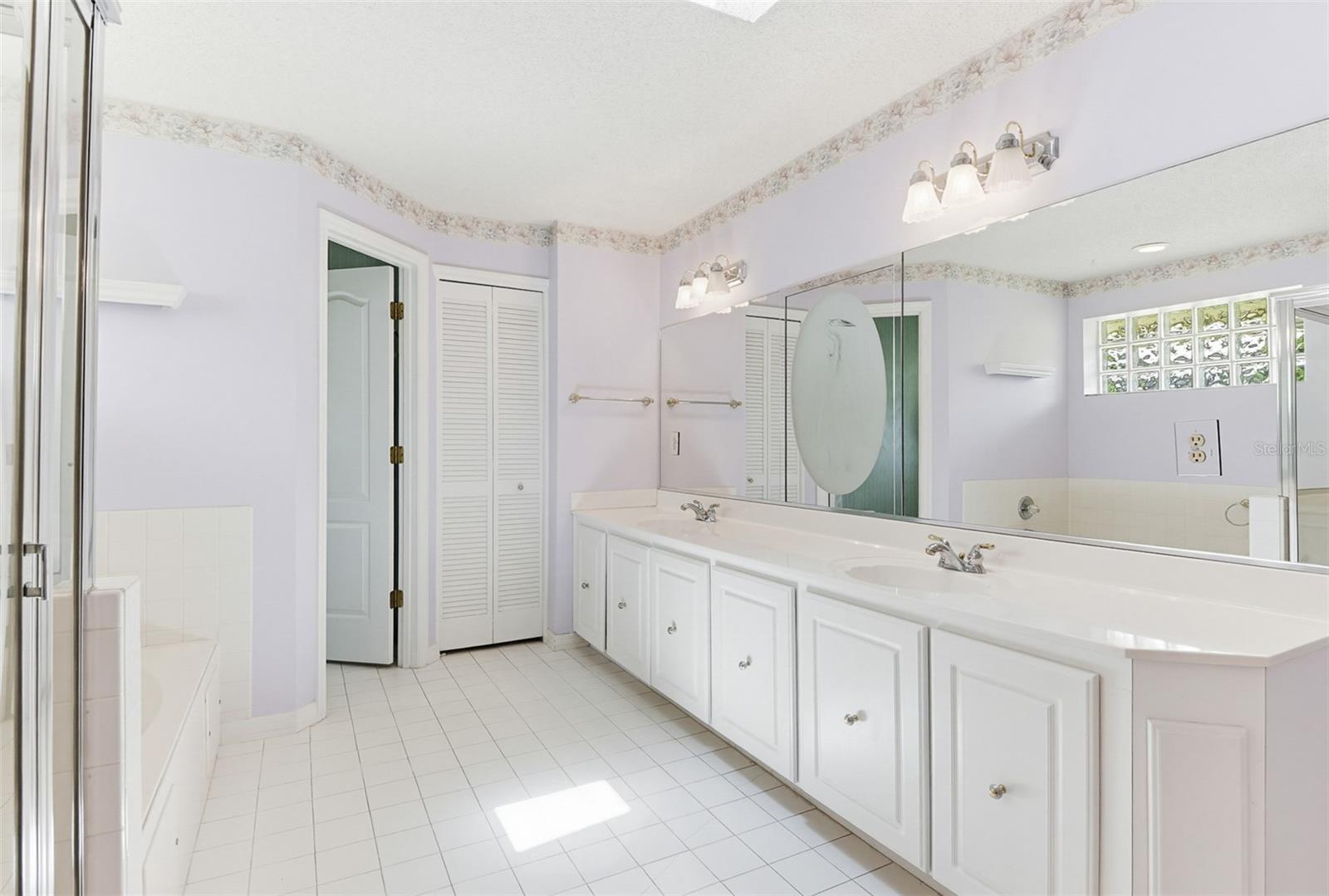 60 WESTBURY LANE, PALM COAST, FL, 32164