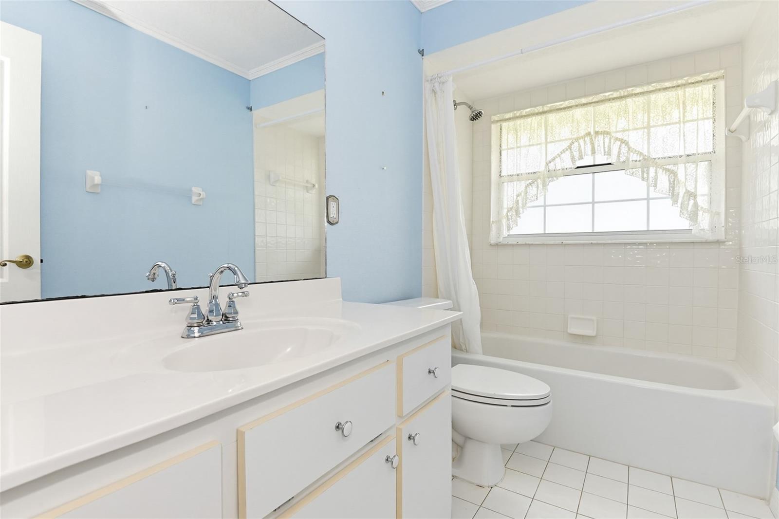 60 WESTBURY LANE, PALM COAST, FL, 32164