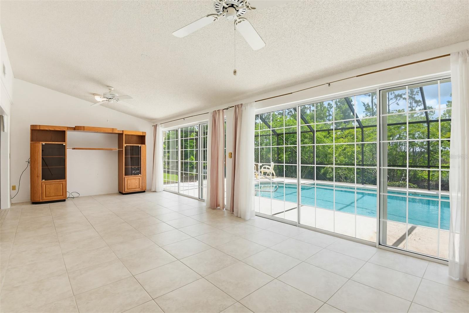 60 WESTBURY LANE, PALM COAST, FL, 32164