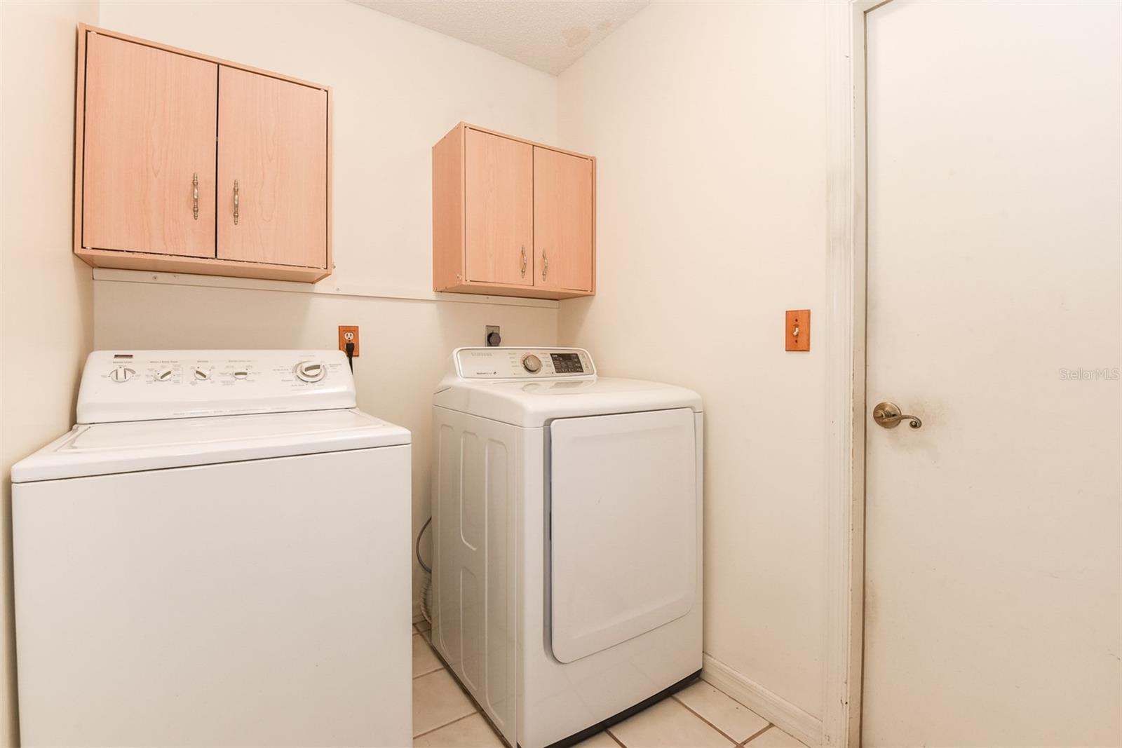 60 WESTBURY LANE, PALM COAST, FL, 32164