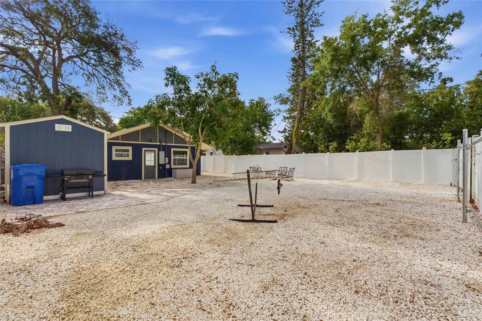 2111 42ND ST S, ST PETERSBURG, FL, 33711