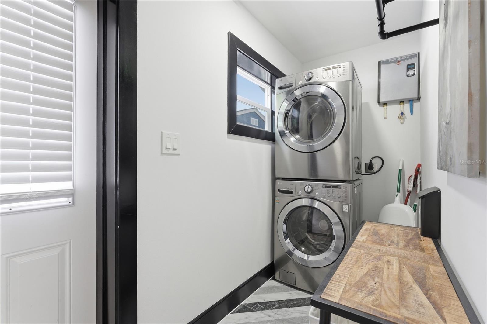 2111 42ND ST S, ST PETERSBURG, FL, 33711
