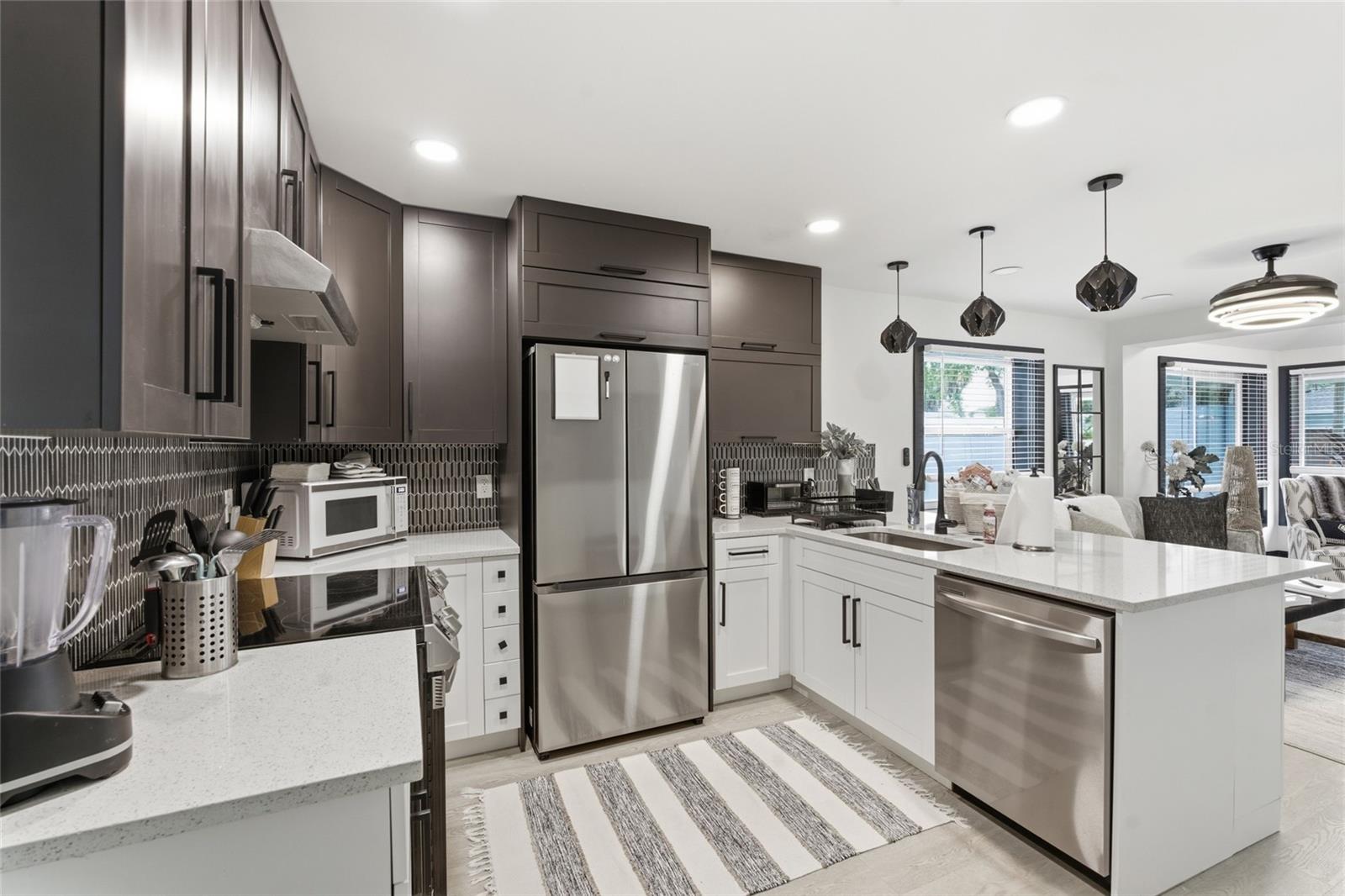 2111 42ND ST S, ST PETERSBURG, FL, 33711