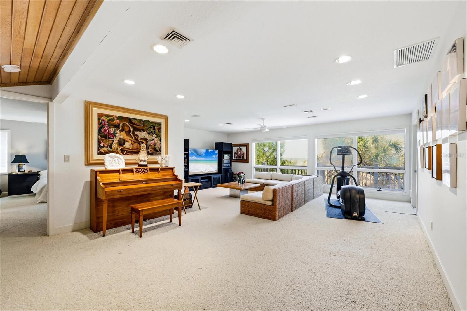 750 N MANASOTA KEY RD, ENGLEWOOD, FL, 34223