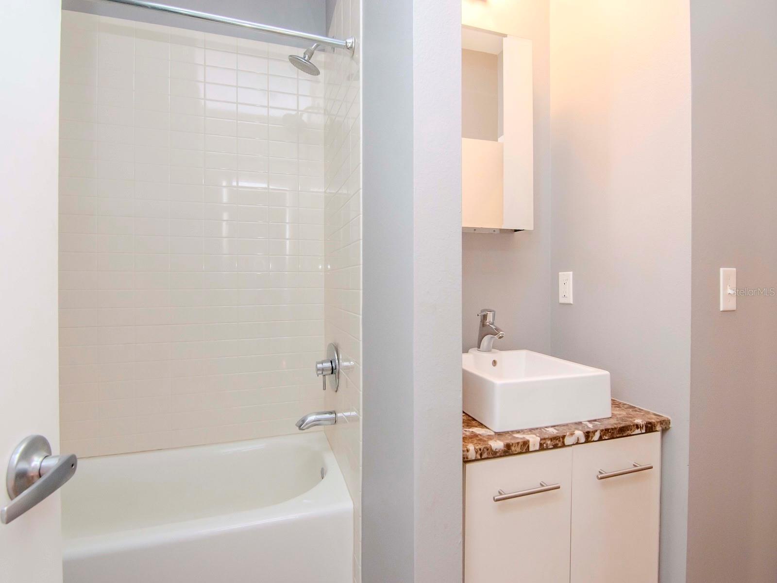 213 S MOODY AVE #1, TAMPA, FL, 33609