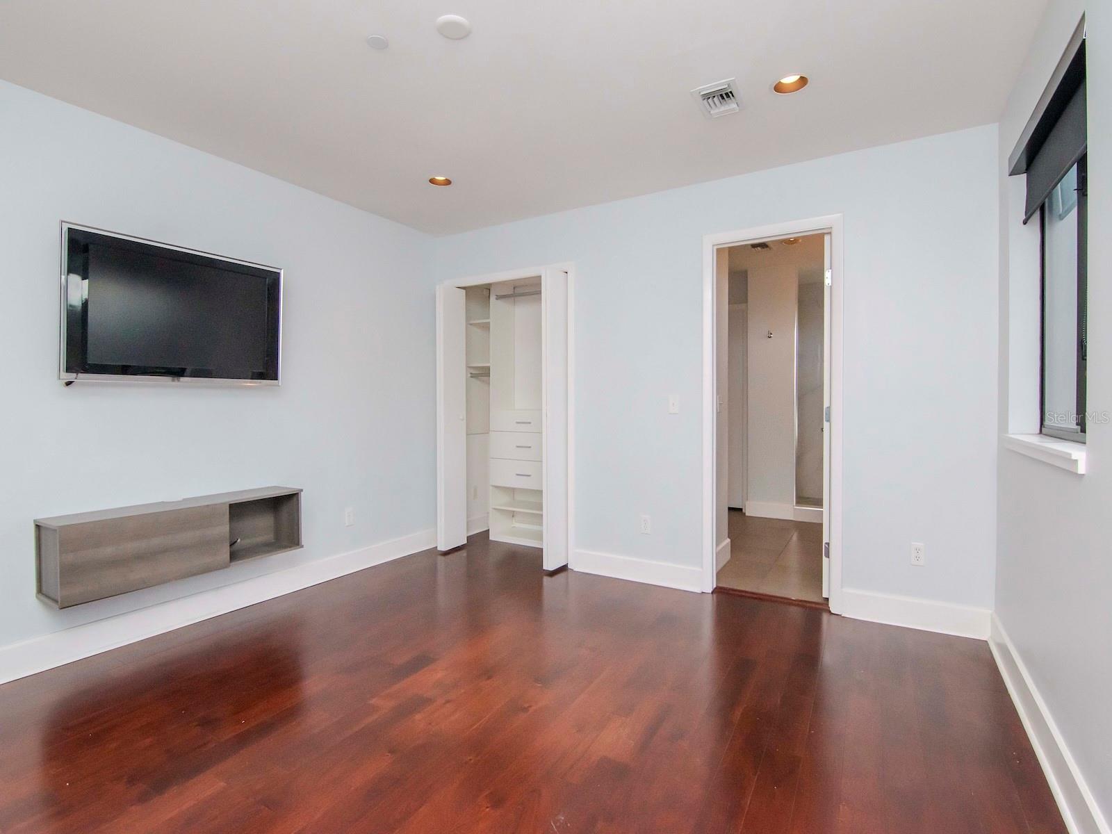213 S MOODY AVE #1, TAMPA, FL, 33609