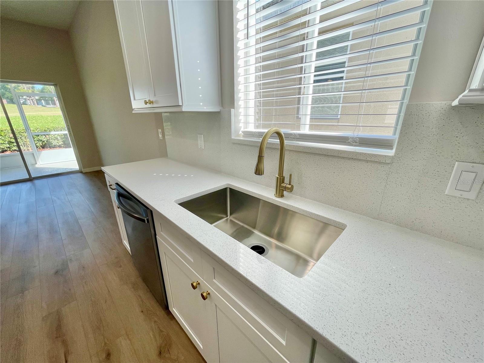 24345 AMBERLEAF CT, LEESBURG, FL, 34748