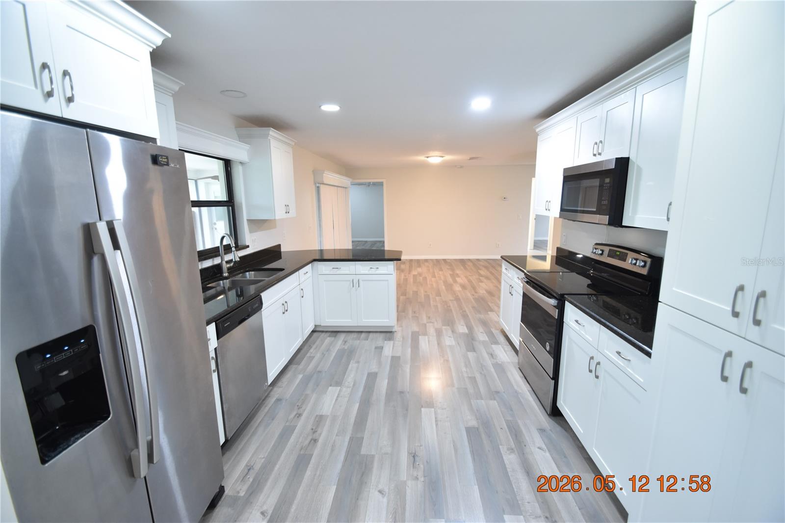 9107 CYPRESSWOOD CIR, TAMPA, FL, 33647