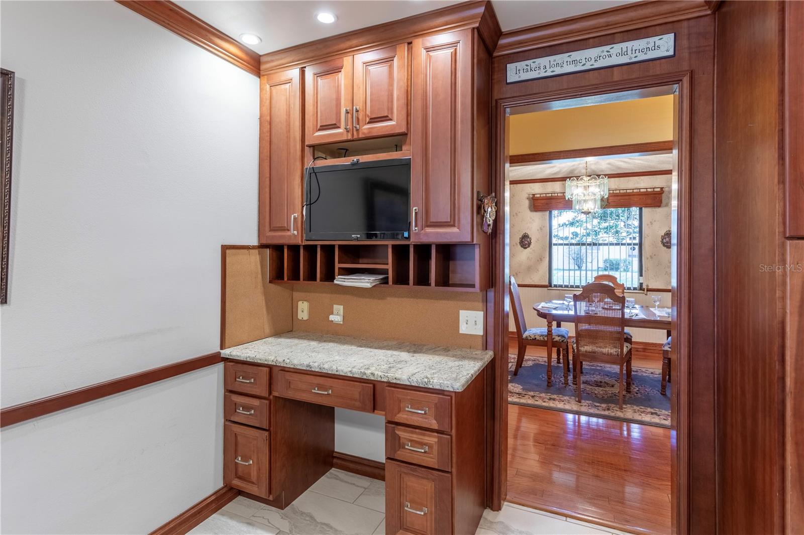 1100 PALADIN CT, ORLANDO, FL, 32812