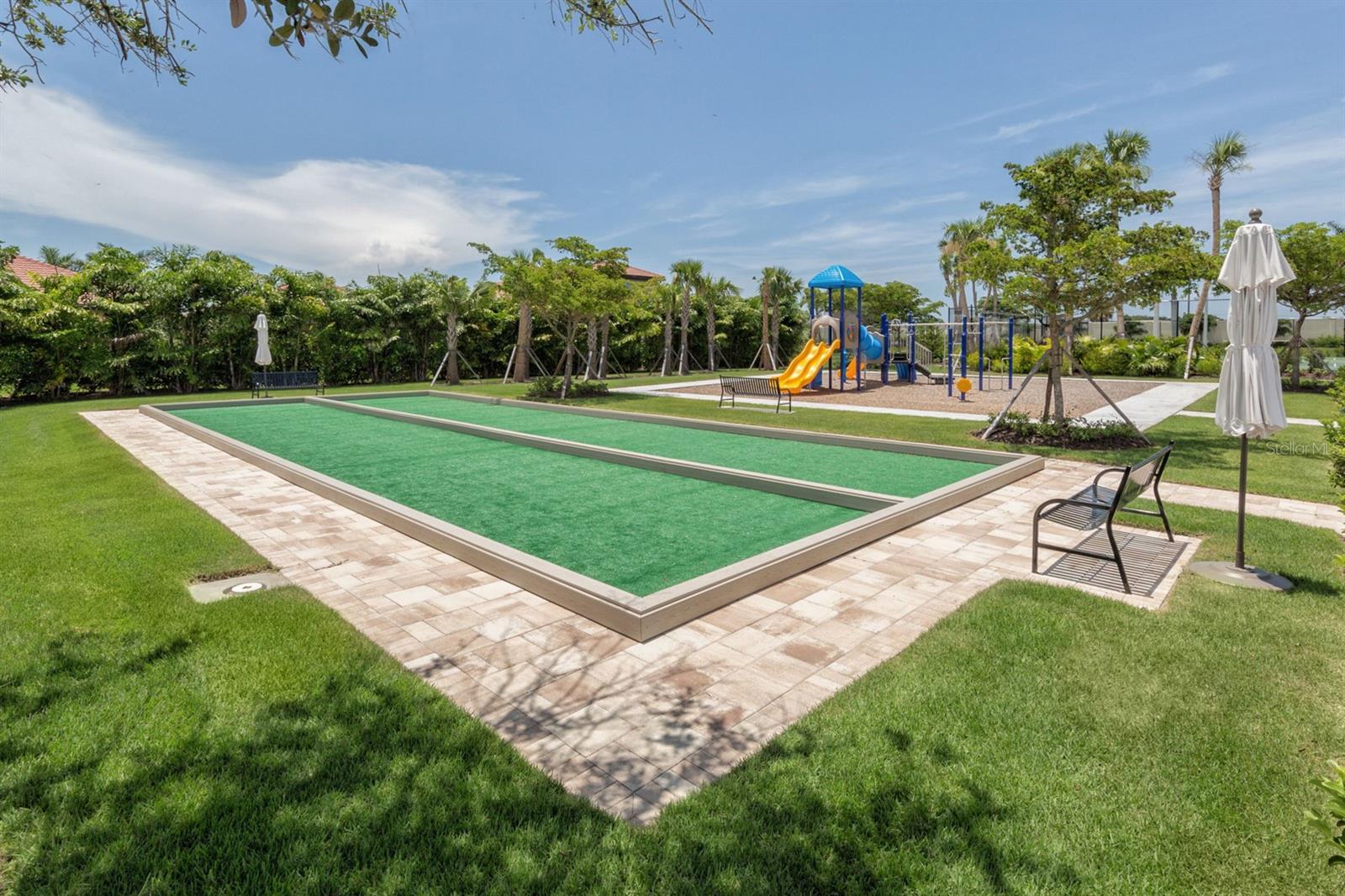 195 MARAVIYA BLVD, NOKOMIS, FL, 34275
