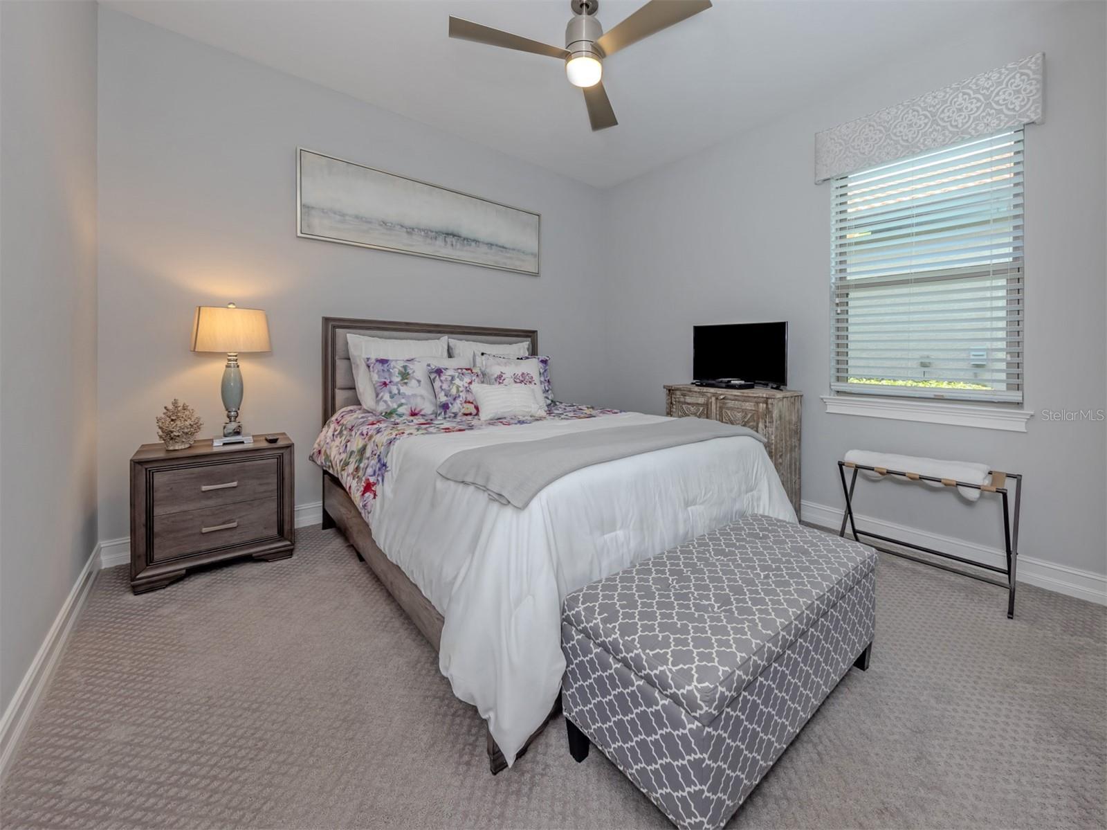 195 MARAVIYA BLVD, NOKOMIS, FL, 34275