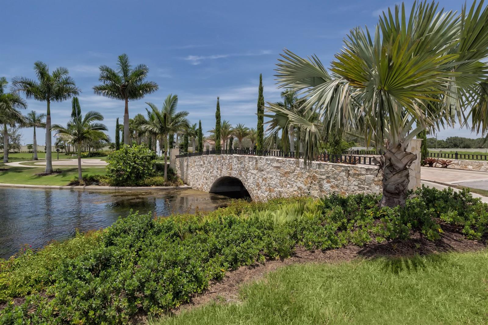 195 MARAVIYA BLVD, NOKOMIS, FL, 34275