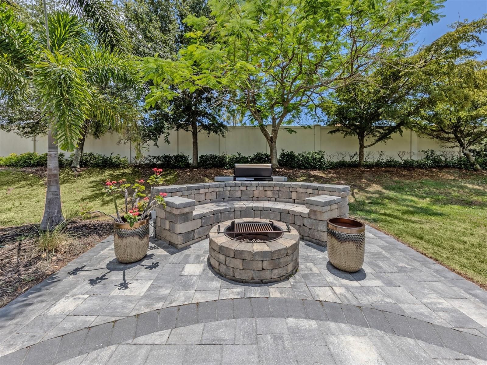 195 MARAVIYA BLVD, NOKOMIS, FL, 34275