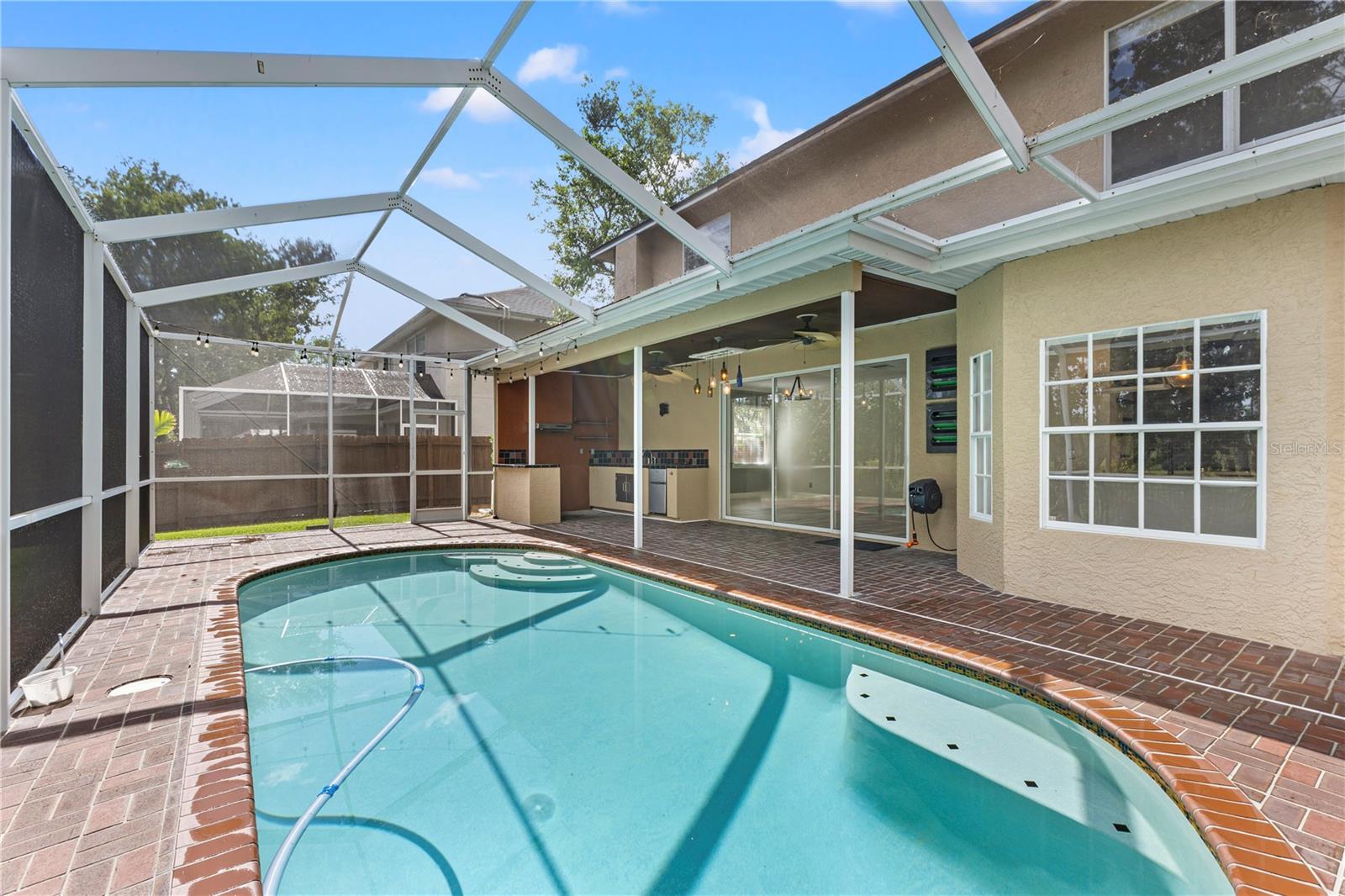9307 POPLAR CREEK CT, TAMPA, FL, 33647