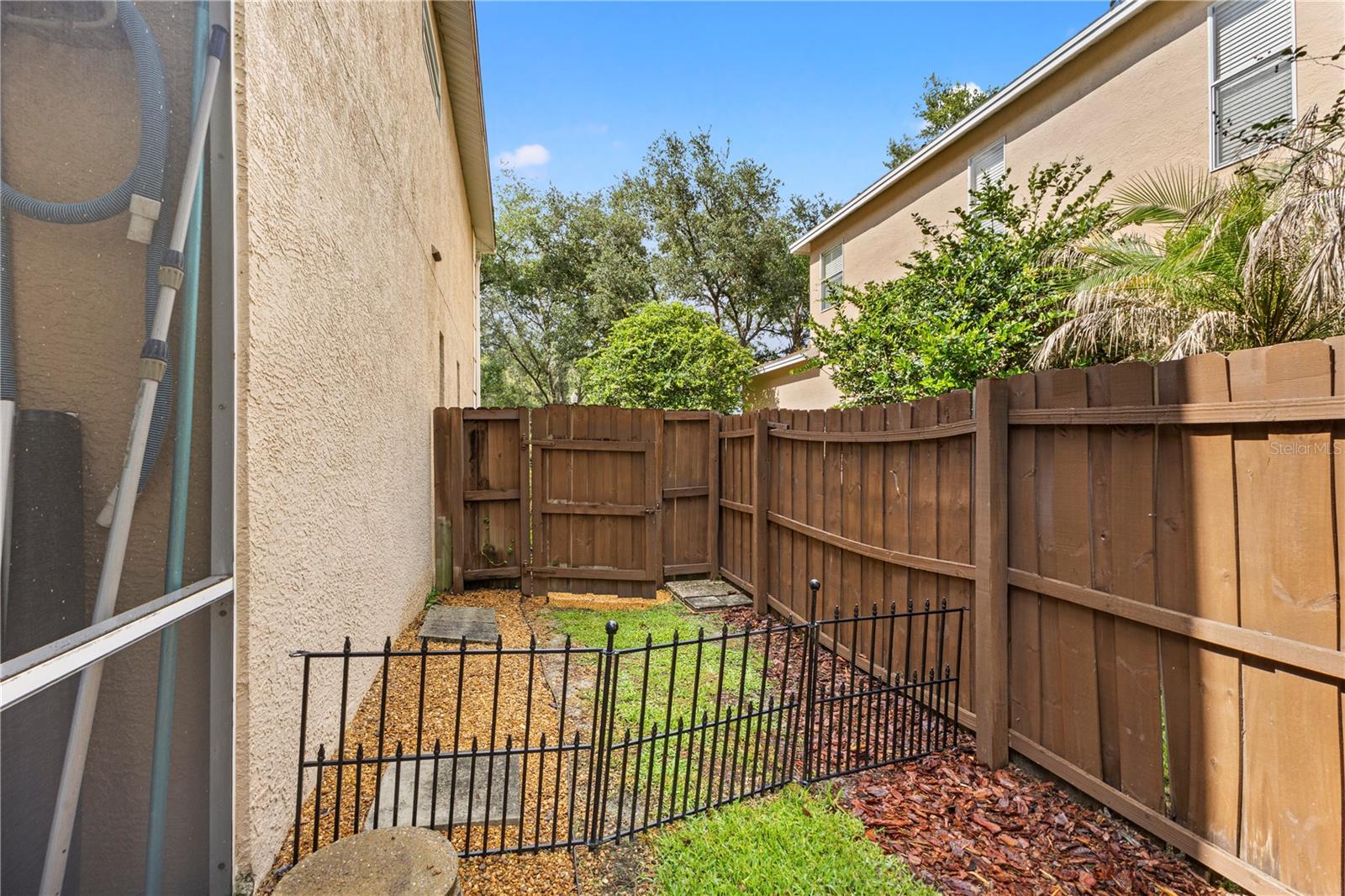 9307 POPLAR CREEK CT, TAMPA, FL, 33647