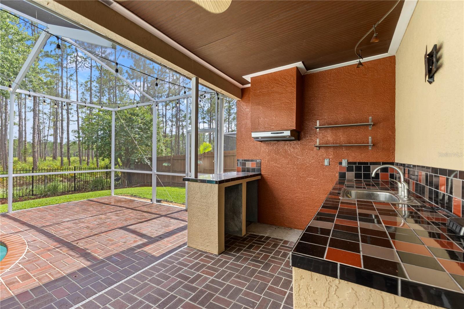 9307 POPLAR CREEK CT, TAMPA, FL, 33647