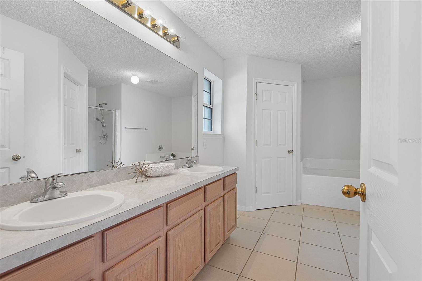 23 WESTMORELAND DR, PALM COAST, FL, 32164