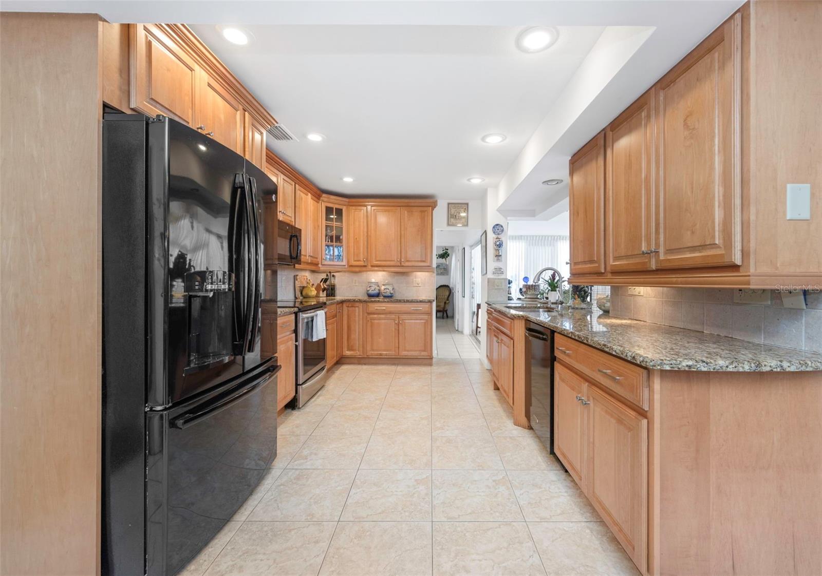 111 24TH ST, BELLEAIR BEACH, FL, 33786