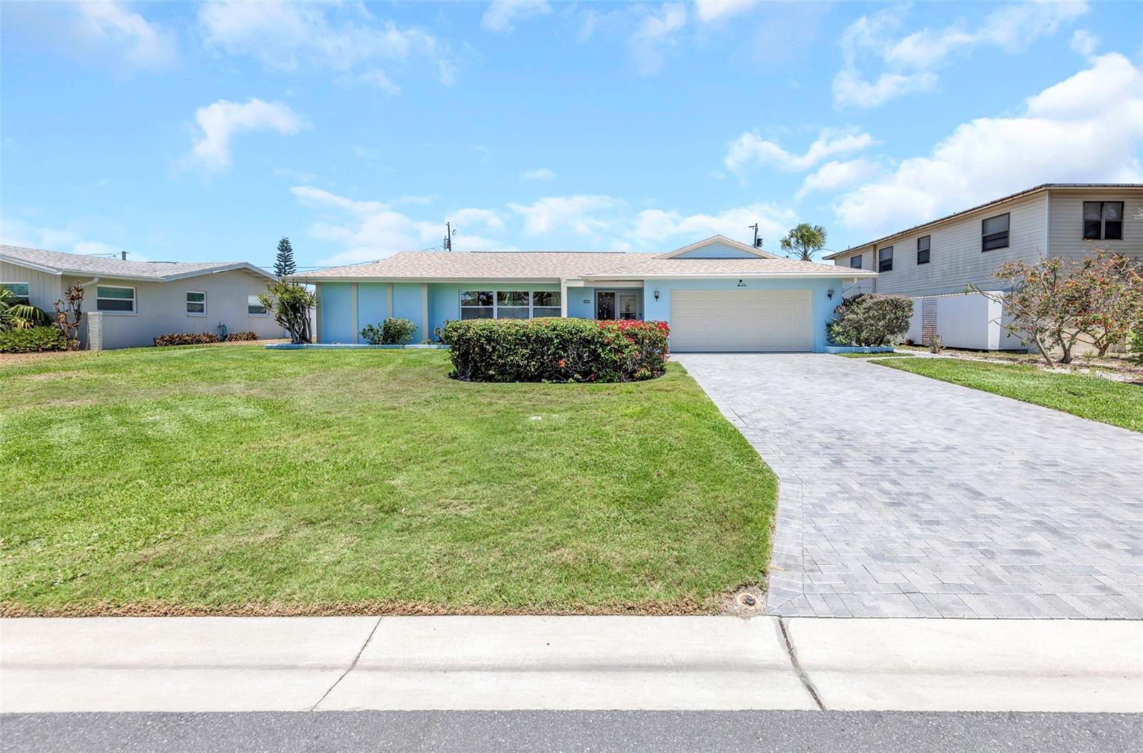 111 24TH ST, BELLEAIR BEACH, FL, 33786