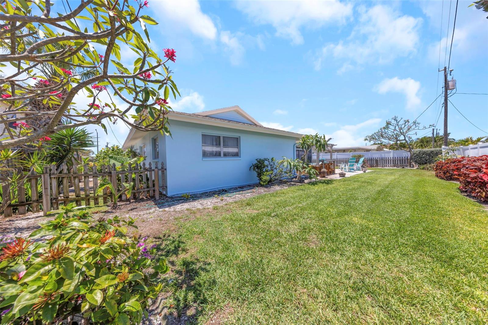 111 24TH ST, BELLEAIR BEACH, FL, 33786