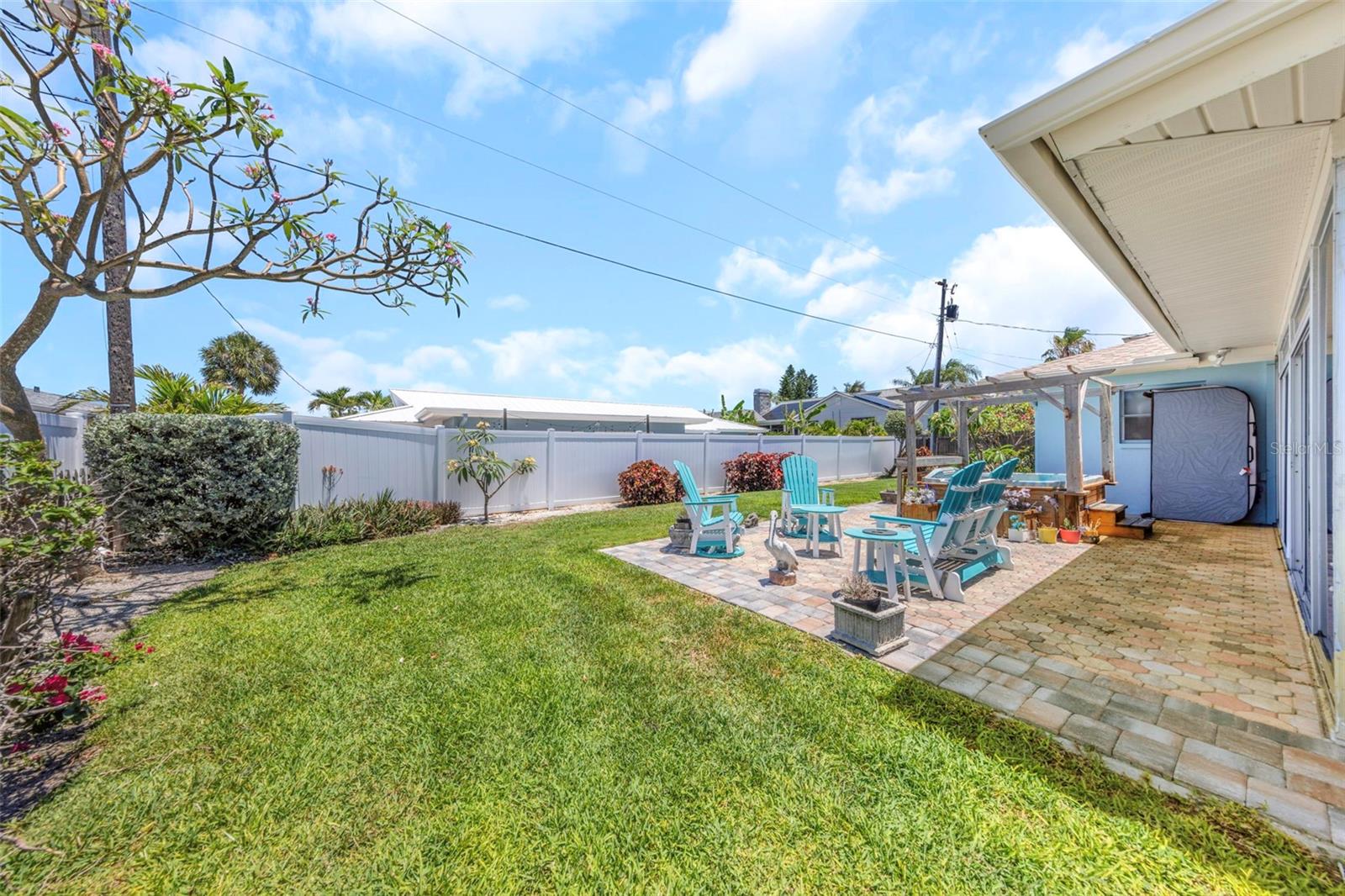111 24TH ST, BELLEAIR BEACH, FL, 33786