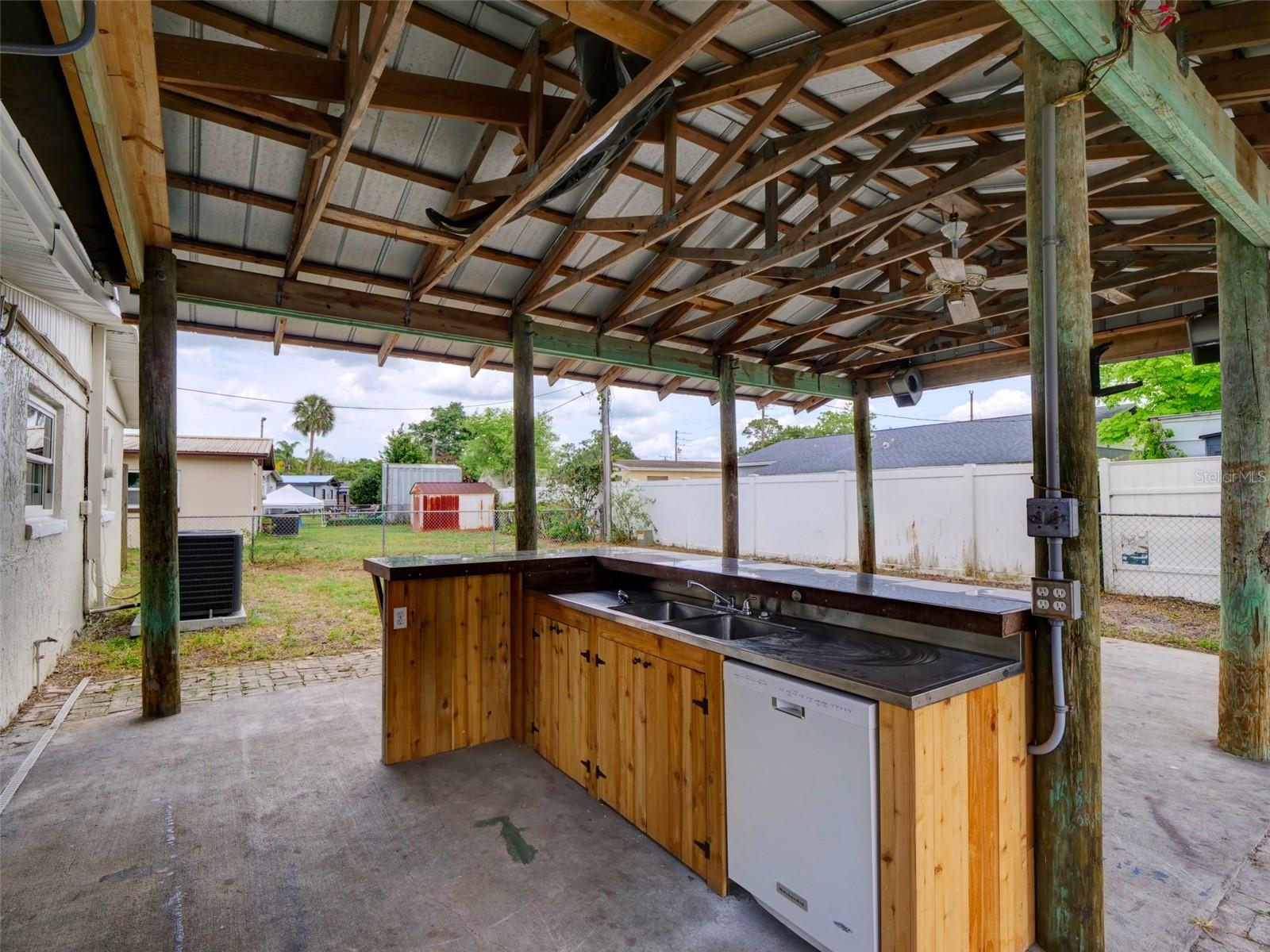 2709 ARC DR, ORLANDO, FL, 32826