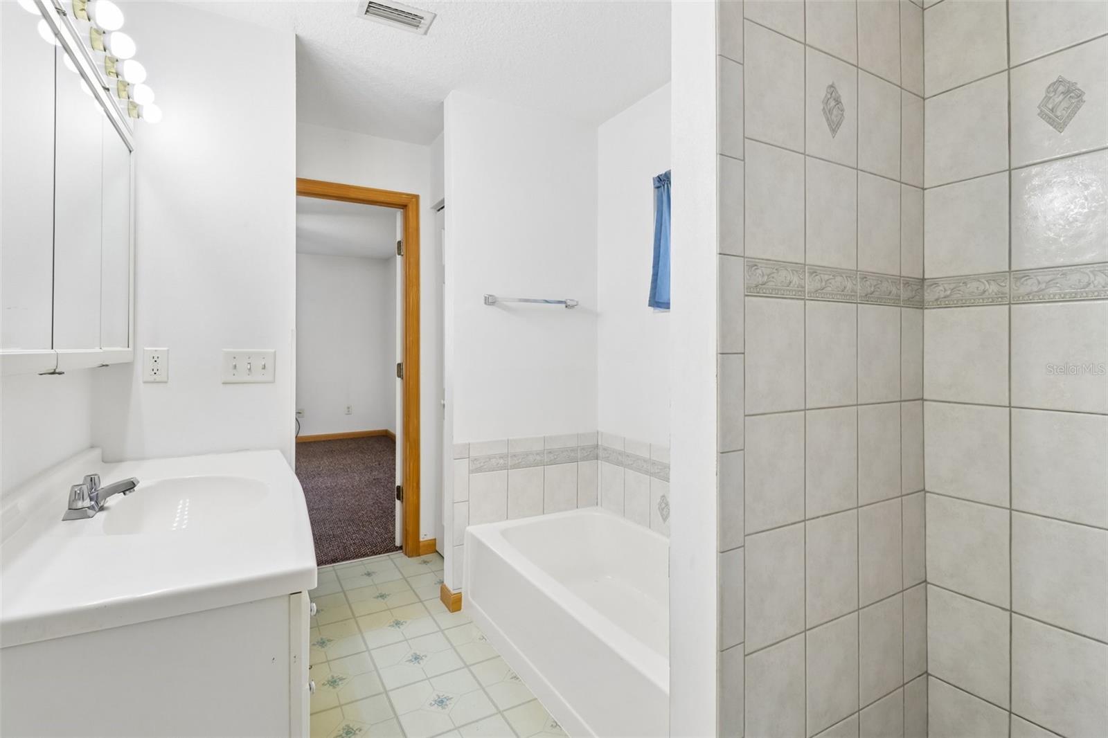 985 10TH AVE, DELAND, FL, 32724
