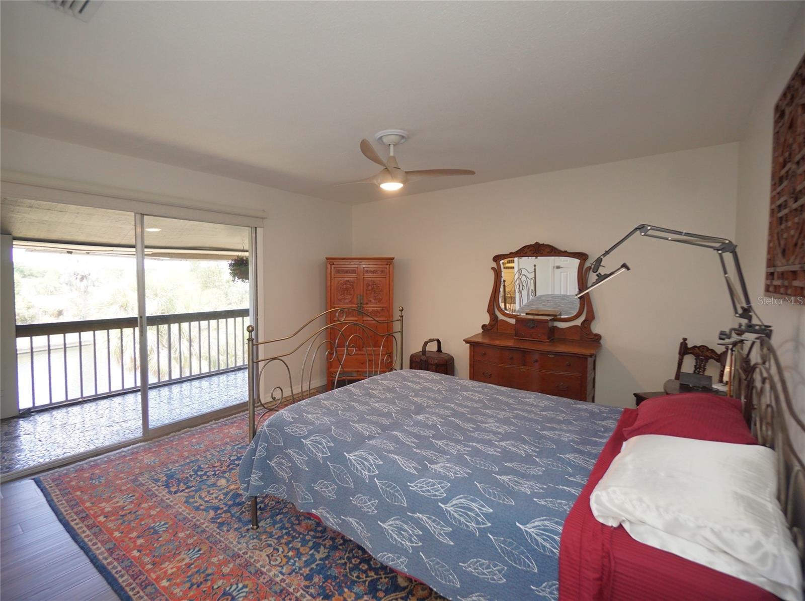 6325 NEWTOWN CIR #B5, TAMPA, FL, 33615