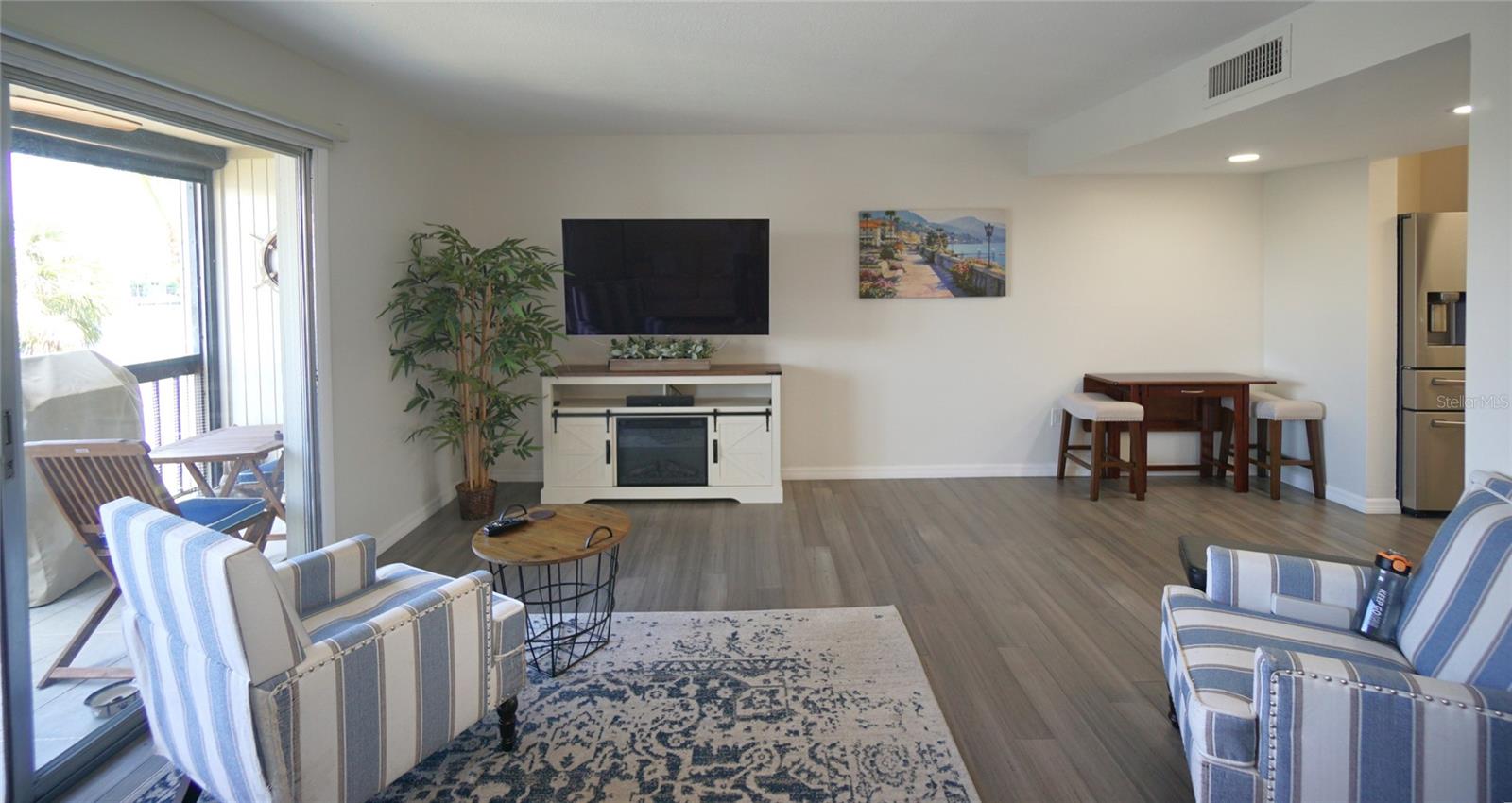 6325 NEWTOWN CIR #B5, TAMPA, FL, 33615