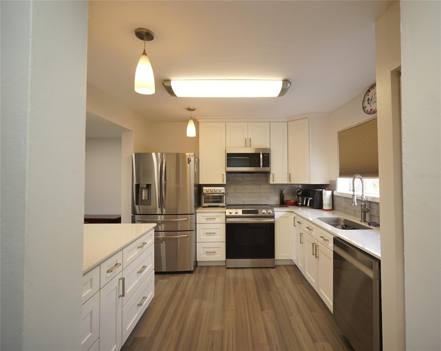 6325 NEWTOWN CIR #B5, TAMPA, FL, 33615