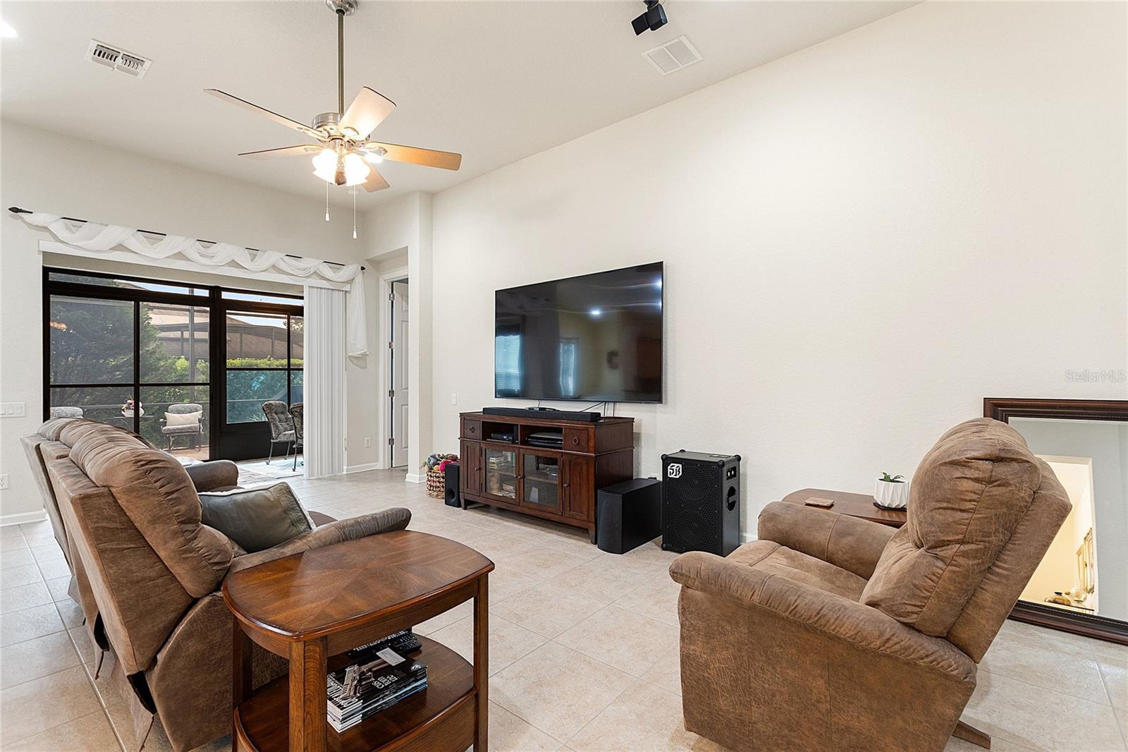 423 ARMADA LN, DAVENPORT, FL, 33837