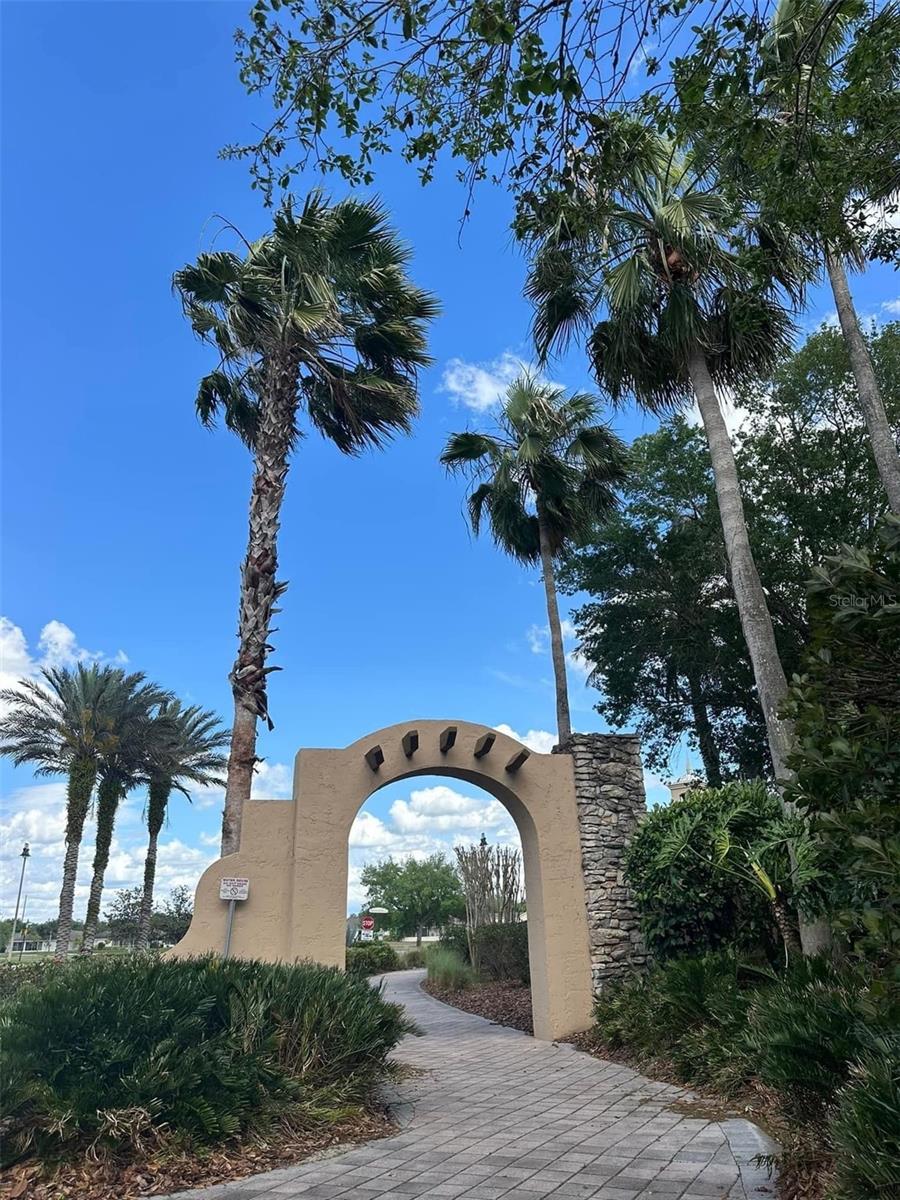 423 ARMADA LN, DAVENPORT, FL, 33837