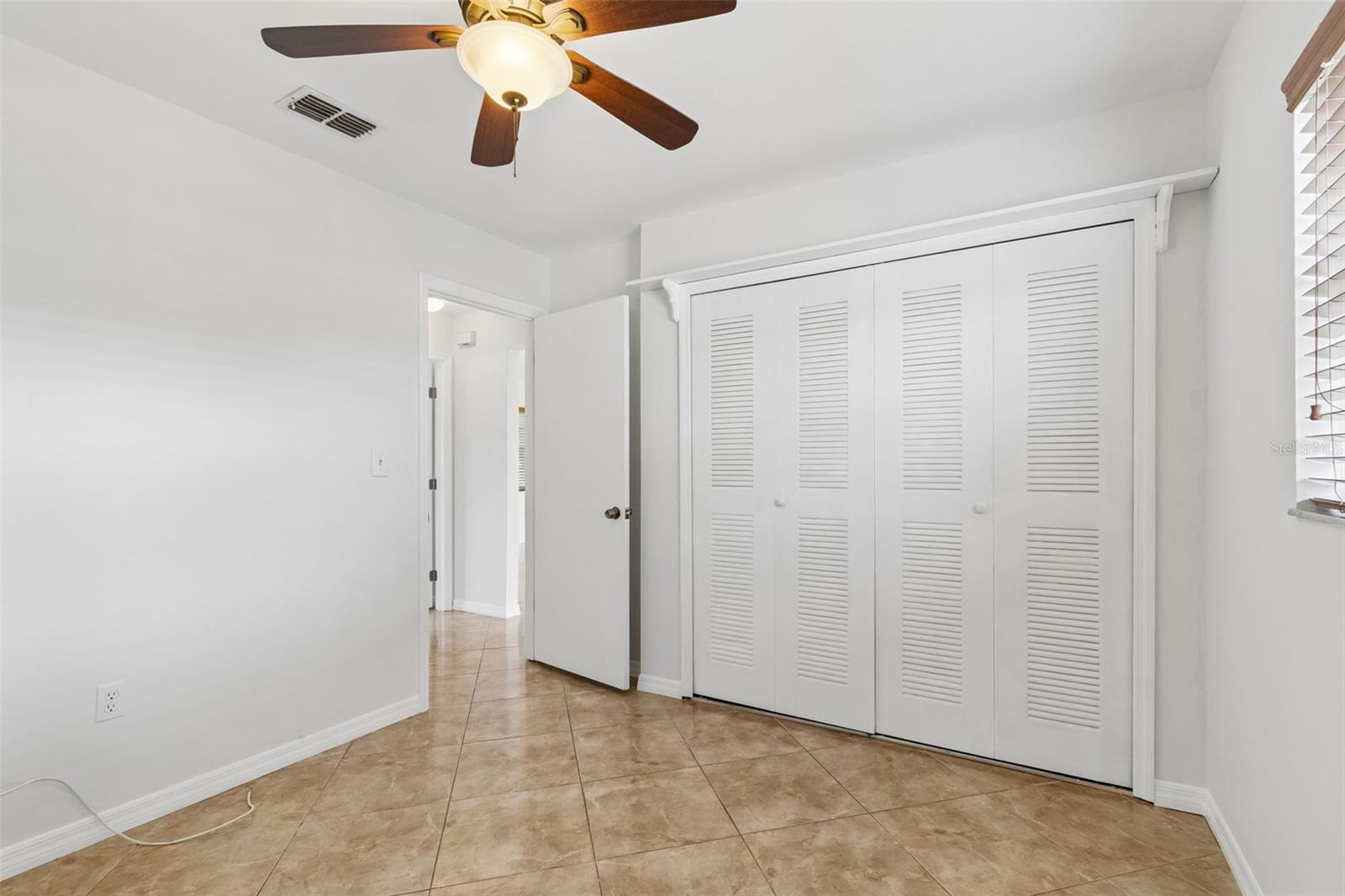 8272 DENISE DR E, SEMINOLE, FL, 33777