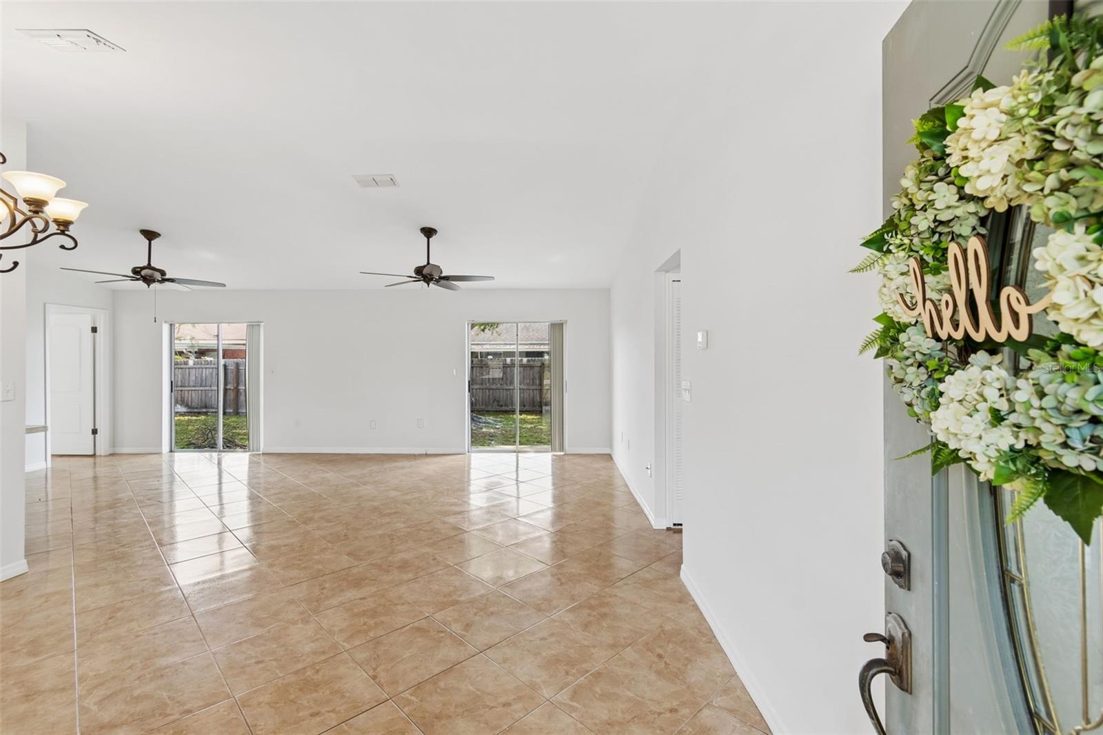 8272 DENISE DR E, SEMINOLE, FL, 33777