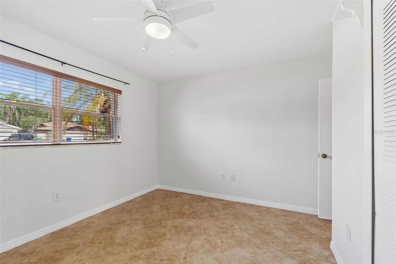 8272 DENISE DR E, SEMINOLE, FL, 33777
